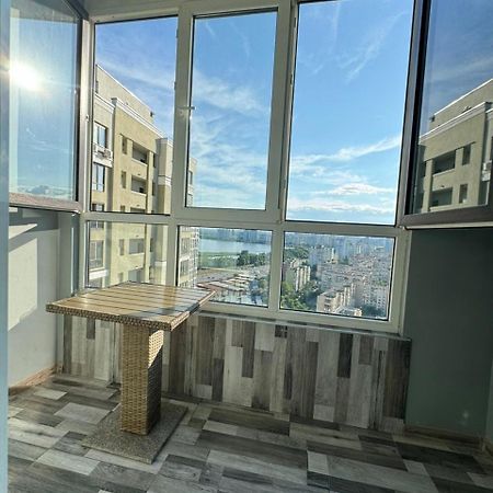 Solo Apartment Virmenska Kijów Zewnętrze zdjęcie