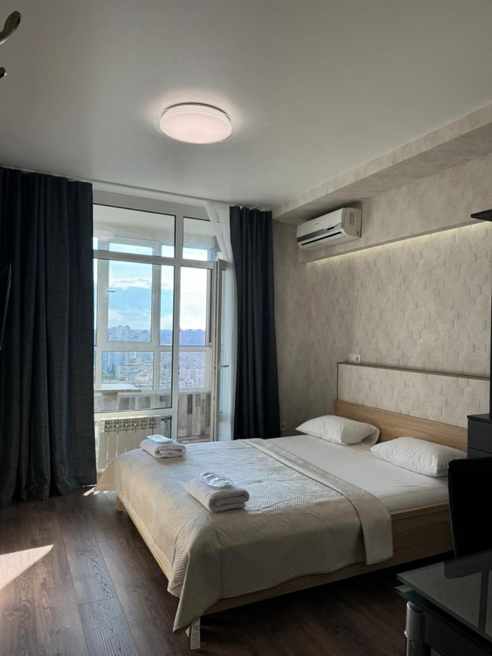 Solo Apartment Virmenska Kijów Zewnętrze zdjęcie