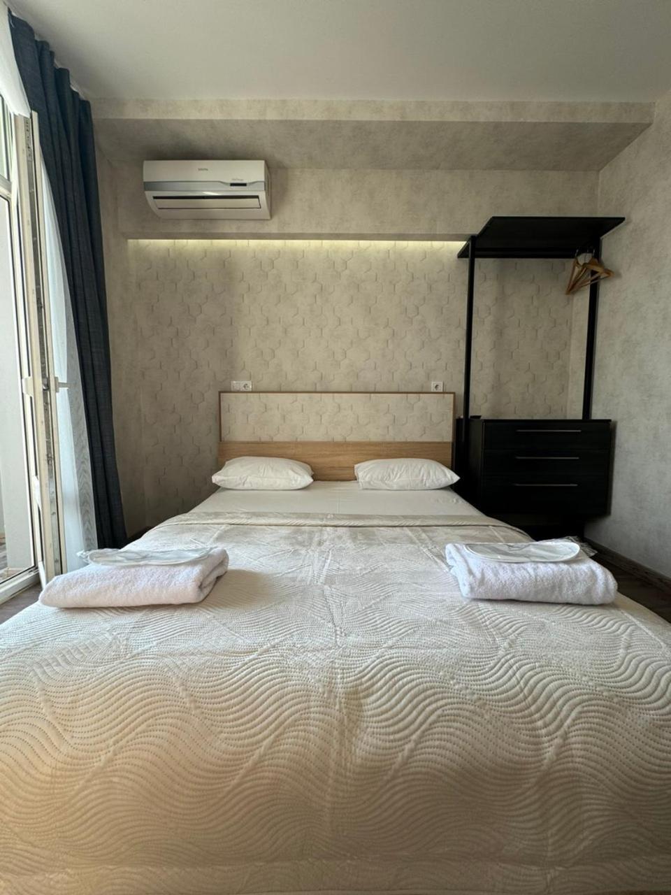 Solo Apartment Virmenska Kijów Zewnętrze zdjęcie